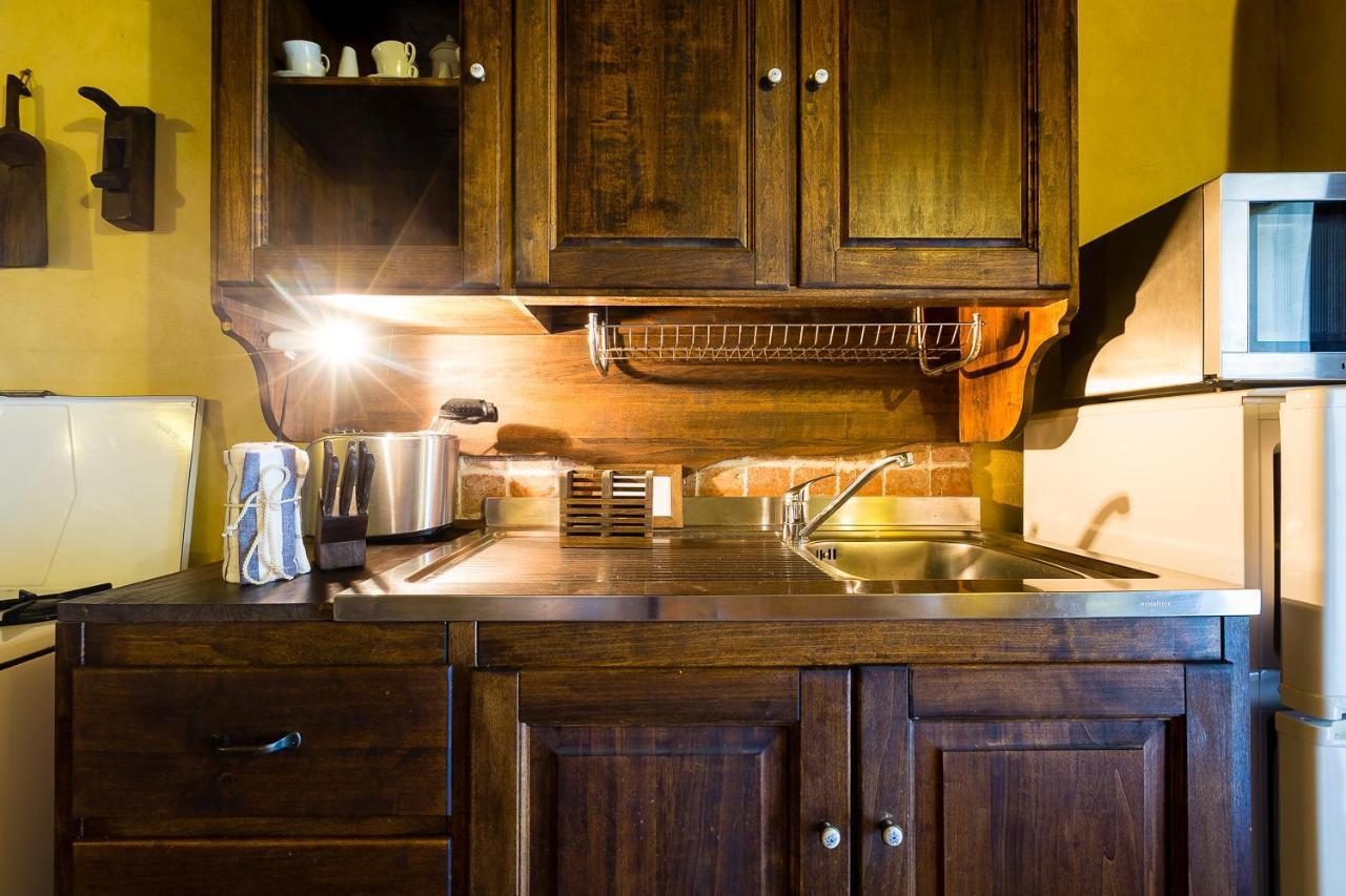 Relais Dei Cesari Villa Borgo Ticino ภายนอก รูปภาพ