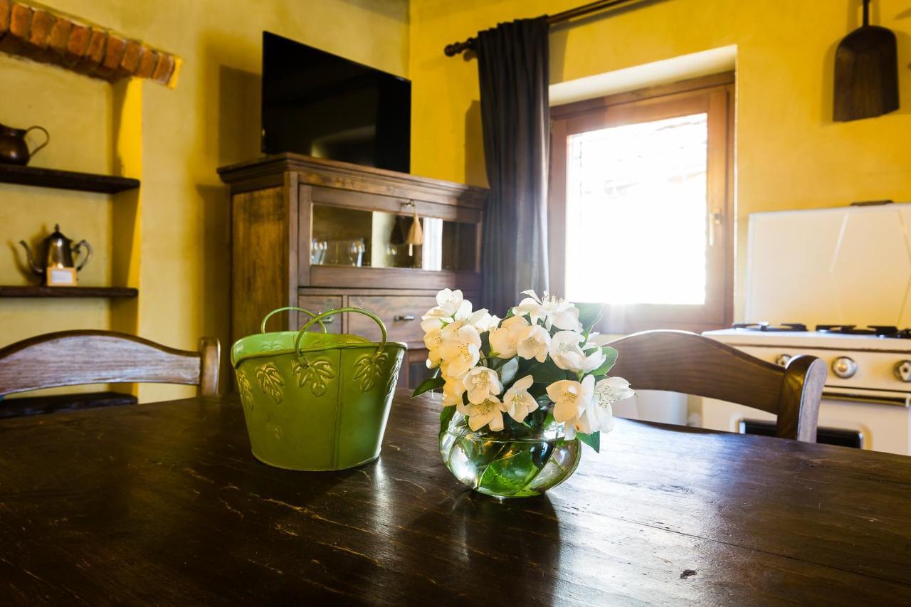 Relais Dei Cesari Villa Borgo Ticino ภายนอก รูปภาพ